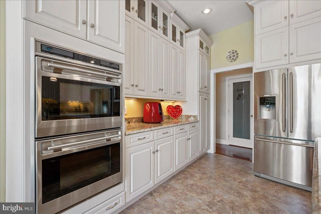 45216 CLARKES LANDING RD, Hollywood, MD 20636