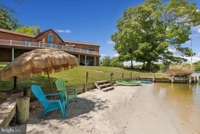 45216 CLARKES LANDING RD, Hollywood, MD 20636