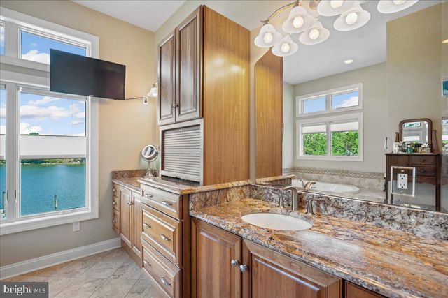 45216 CLARKES LANDING RD, Hollywood, MD 20636