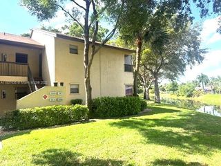 3817 Cocoplum Cir 3585, Coconut Creek, FL 33063