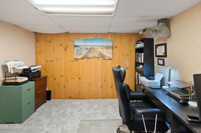 1004 Old Erin Way, Lansing, MI 48917