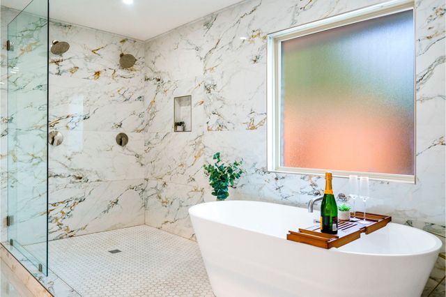 7246 Arbor Oaks Drive, Dallas, TX 75248