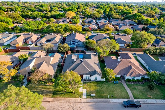 7246 Arbor Oaks Drive, Dallas, TX 75248