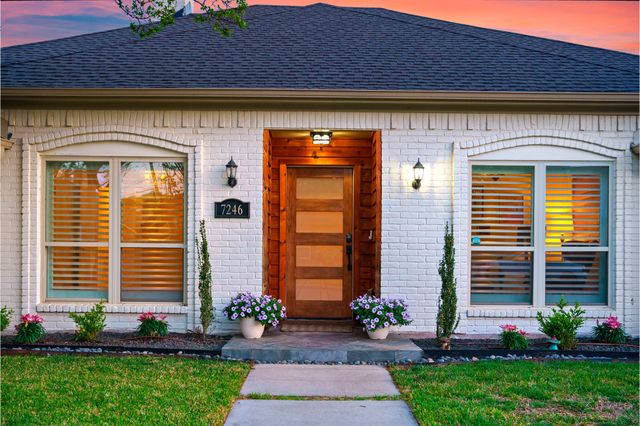 7246 Arbor Oaks Drive, Dallas, TX 75248
