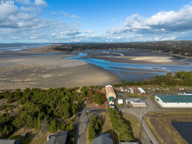 0 19th Ave, Seaside, OR 97138