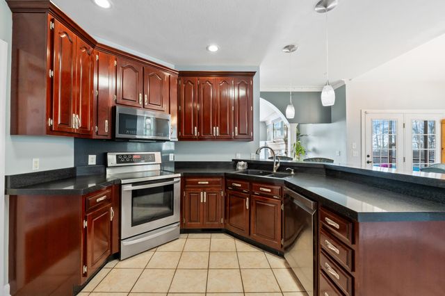 2600 Brown Ridge Lane, Hixson, TN 37343