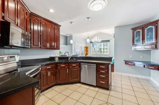 2600 Brown Ridge Lane, Hixson, TN 37343