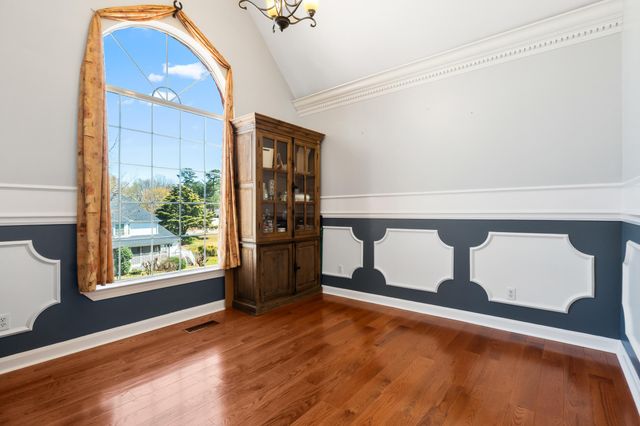 2600 Brown Ridge Lane, Hixson, TN 37343