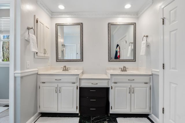 2600 Brown Ridge Lane, Hixson, TN 37343