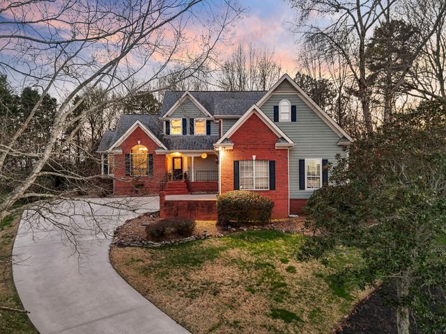 2600 Brown Ridge Lane, Hixson, TN 37343