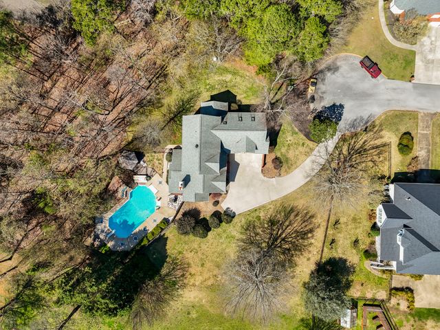 2600 Brown Ridge Lane, Hixson, TN 37343