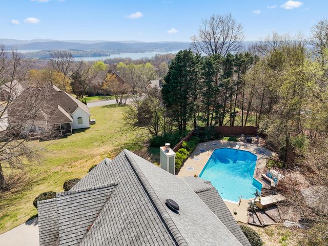 2600 Brown Ridge Lane, Hixson, TN 37343