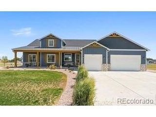 9251 Meadow Farms Dr, Milliken, CO 80543