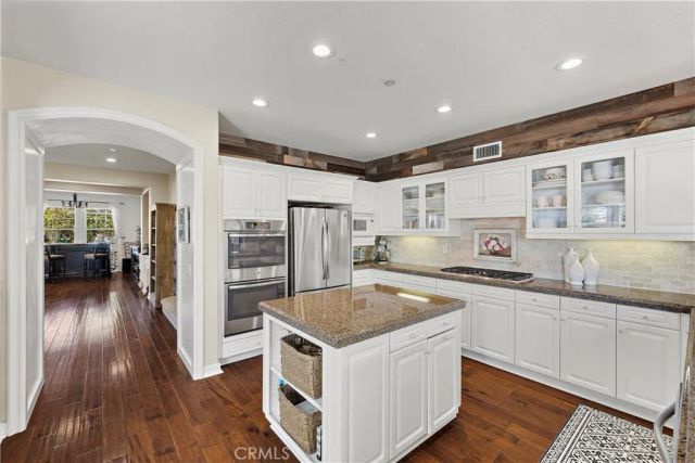 18 Blue Spruce, Ladera Ranch, CA 92694