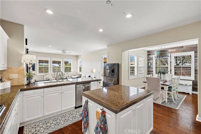 18 Blue Spruce, Ladera Ranch, CA 92694