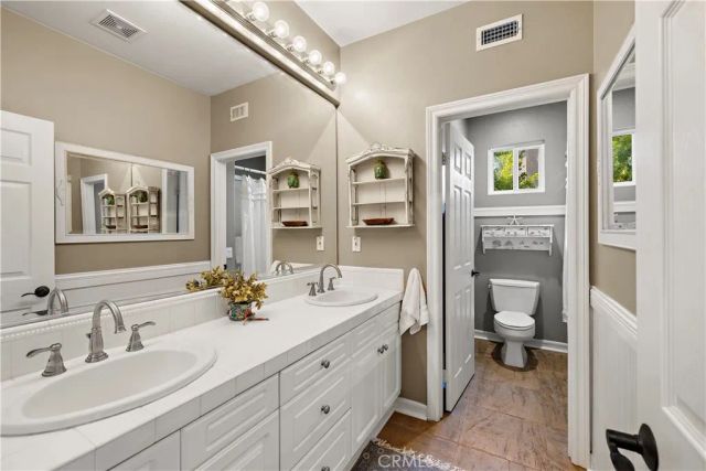 18 Blue Spruce, Ladera Ranch, CA 92694