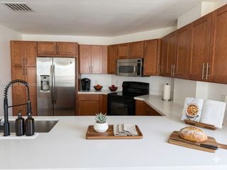 8390 SW 72nd Avenue 519, Miami, FL 33143