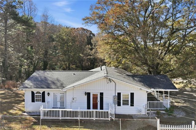 1304 Pine Valley Road, Gainesville, GA 30501