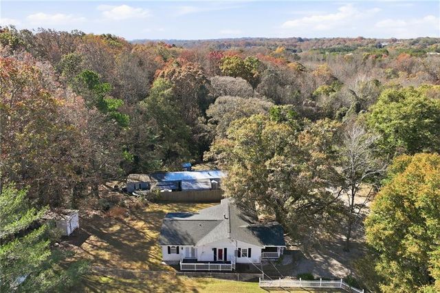 1304 Pine Valley Road, Gainesville, GA 30501