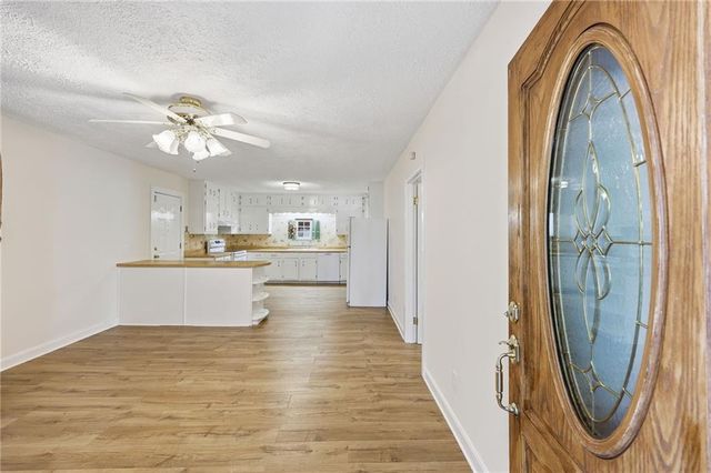 1304 Pine Valley Road, Gainesville, GA 30501