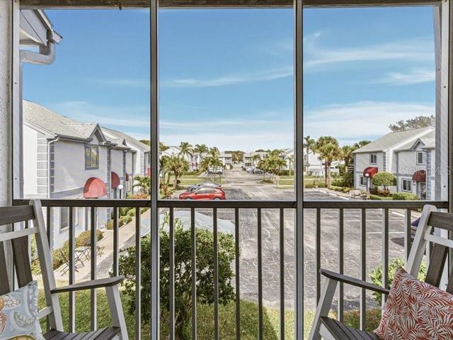 522 BEACH PARK LANE V220, Cape Canaveral, FL 32920