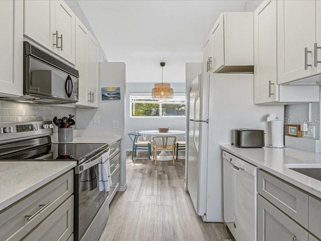 522 BEACH PARK LANE V220, Cape Canaveral, FL 32920