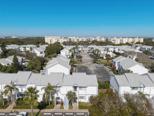 522 BEACH PARK LANE V220, Cape Canaveral, FL 32920