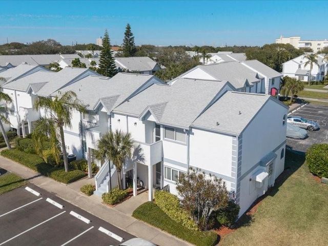 522 BEACH PARK LANE V220, Cape Canaveral, FL 32920