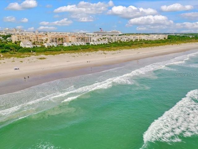 522 BEACH PARK LANE V220, Cape Canaveral, FL 32920