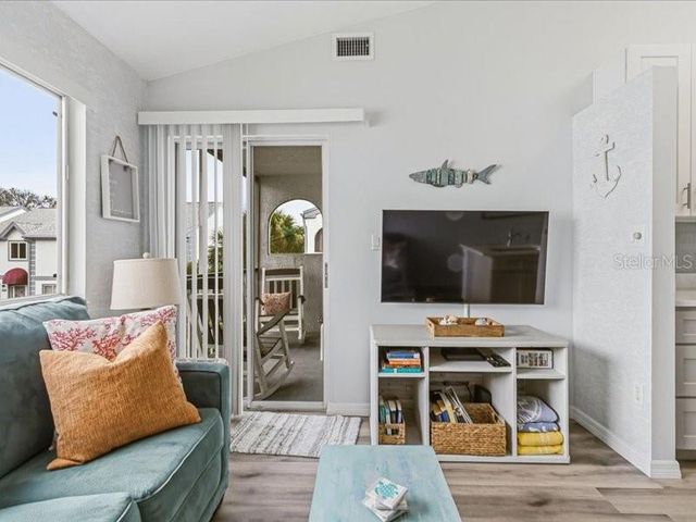 522 BEACH PARK LANE V220, Cape Canaveral, FL 32920