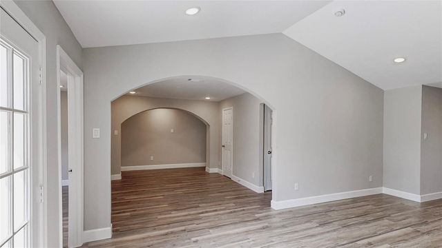 4914 29th Street, Dickinson, TX 77539