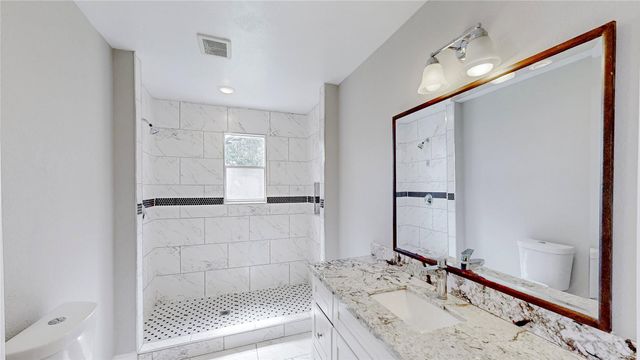 4914 29th Street, Dickinson, TX 77539