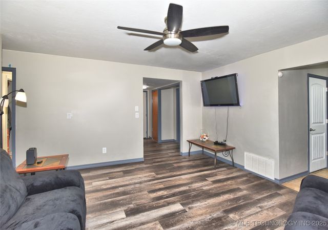 12327 E 17th Street, Tulsa, OK 74128