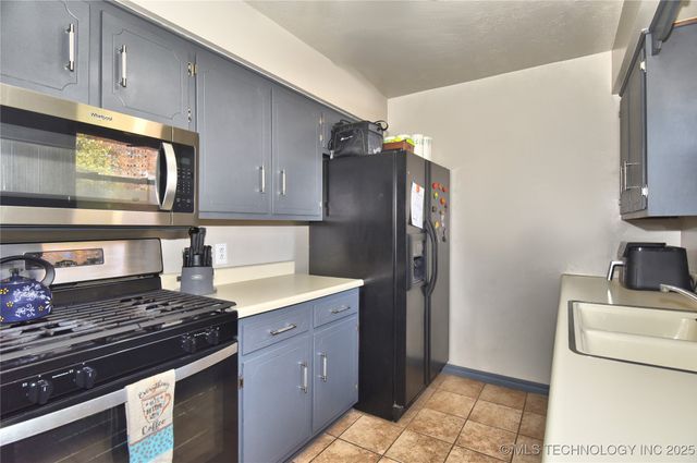 12327 E 17th Street, Tulsa, OK 74128