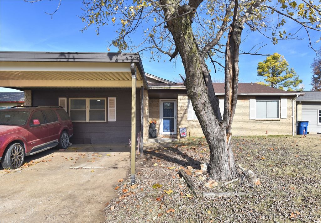 12327 E 17th Street, Tulsa, OK 74128