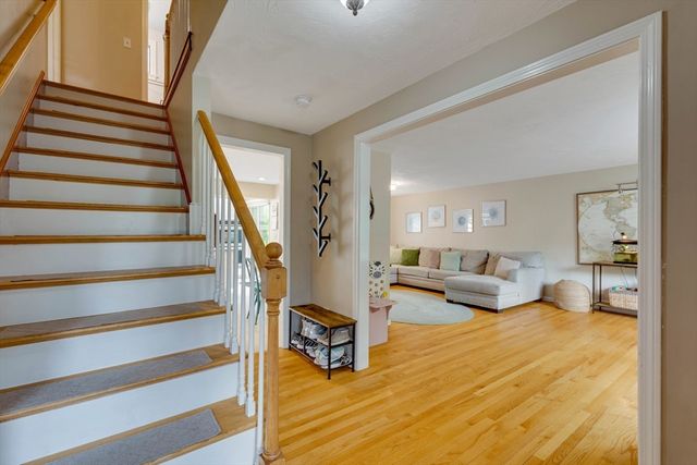 43 Joseph Rd, Framingham, MA 01701