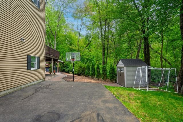 43 Joseph Rd, Framingham, MA 01701