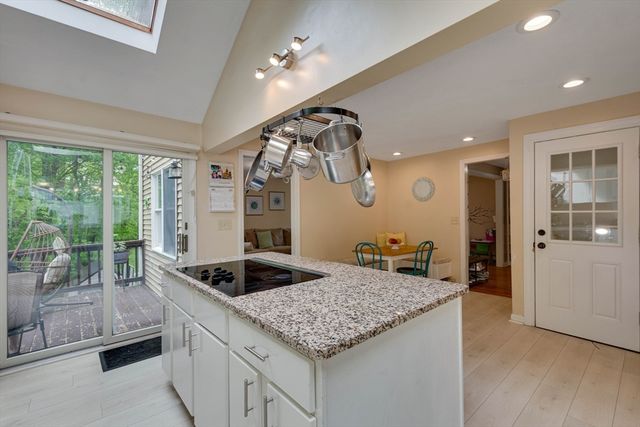 43 Joseph Rd, Framingham, MA 01701
