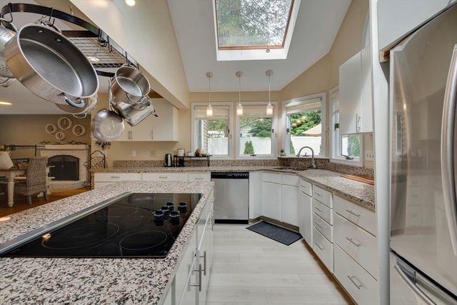 43 Joseph Rd, Framingham, MA 01701