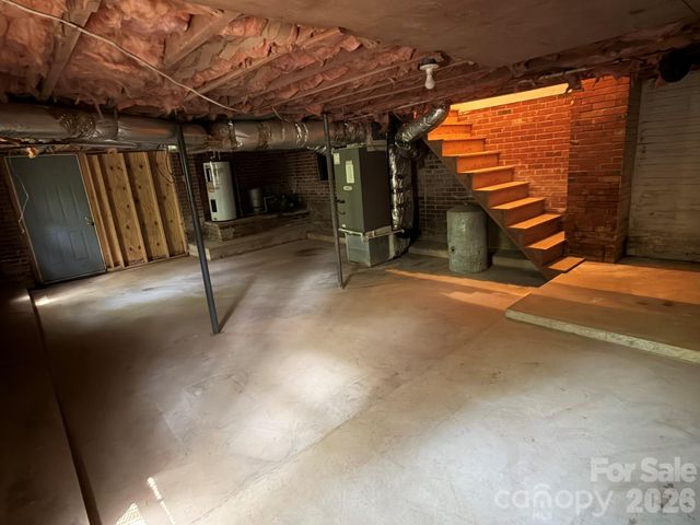 382 Alexis High Shoals Road, Dallas, NC 28034