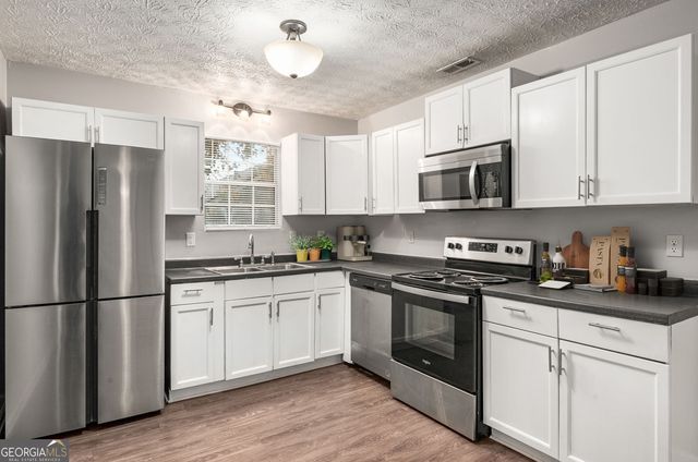 207 Antebellum Court, Riverdale, GA 30274