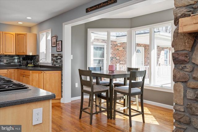 8200 MEEHLING RD, Pasadena, MD 21122