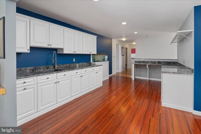 8200 MEEHLING RD, Pasadena, MD 21122