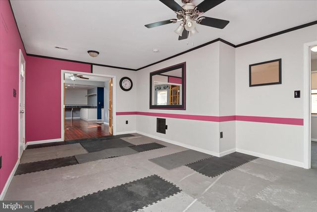 8200 MEEHLING RD, Pasadena, MD 21122