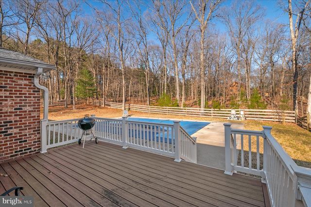 8200 MEEHLING RD, Pasadena, MD 21122