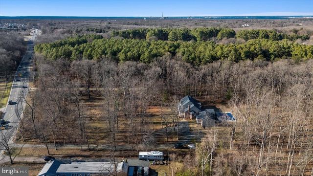 8200 MEEHLING RD, Pasadena, MD 21122