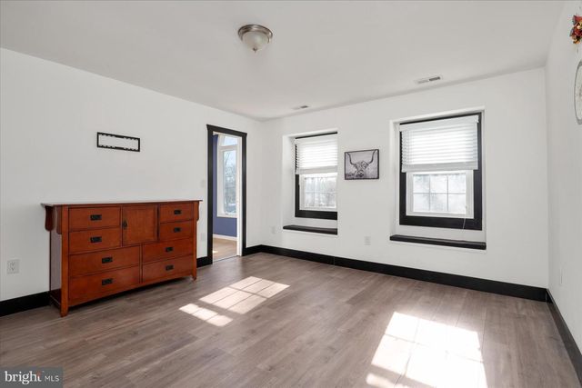 8200 MEEHLING RD, Pasadena, MD 21122