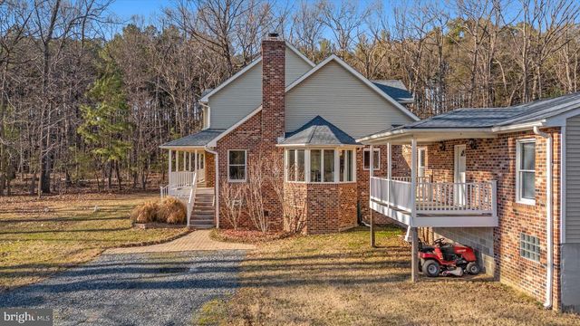 8200 MEEHLING RD, Pasadena, MD 21122