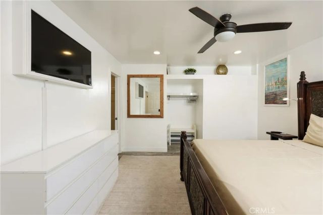 2214 W Oceanfront A, Newport Beach, CA 92663