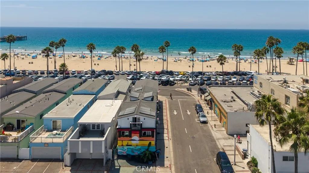 2214 W Oceanfront A, Newport Beach, CA 92663